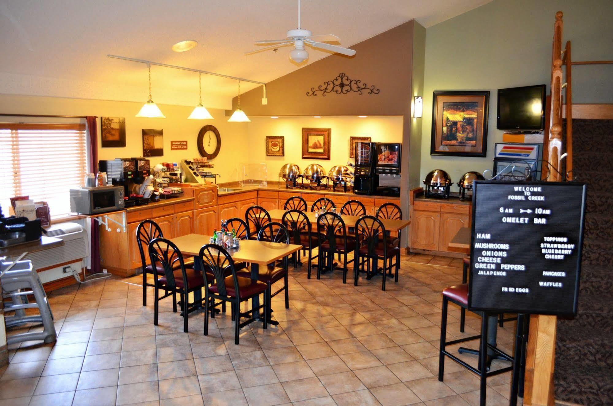 Fossil Creek Hotel & Suites Russell Dış mekan fotoğraf